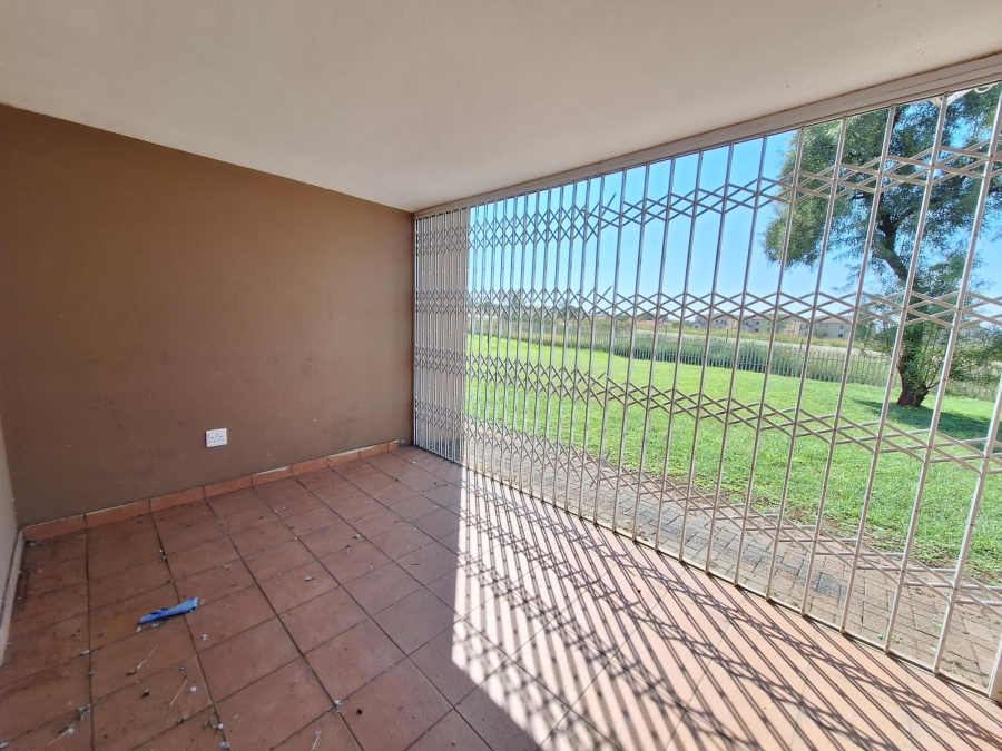 3 Bedroom Property for Sale in Rustenburg North North West